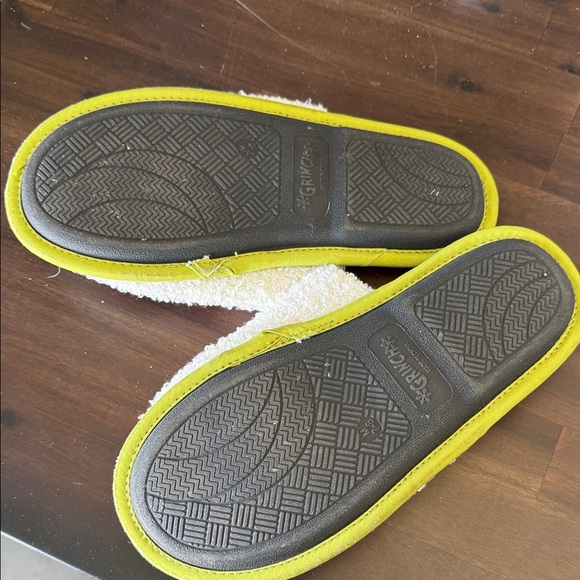 Grinch Christmas Slippers with Santa Hat - Picture 2 of 3